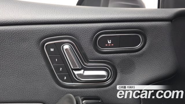 Mercedes-Benz A-Class (W177) A220 Sedan 2020 — фото 27