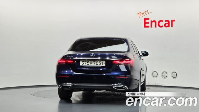 Mercedes-Benz E-Class (W213) E250 Exclusive 2022 — фото 4