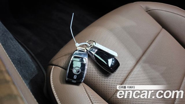 Mercedes-Benz E-Class (W213) E250 Exclusive 2022 — фото 15