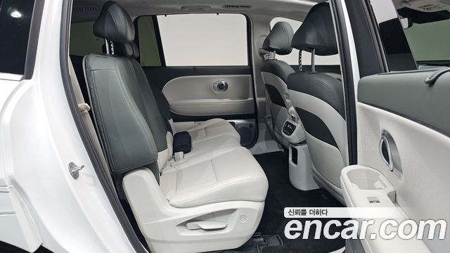 Hyundai Ioniq 9 Performance Type AWD 7-Seater Calligraphy 2025 — фото 11