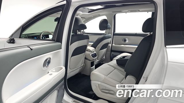 Hyundai Ioniq 9 Performance Type AWD 7-Seater Calligraphy 2025 — фото 12