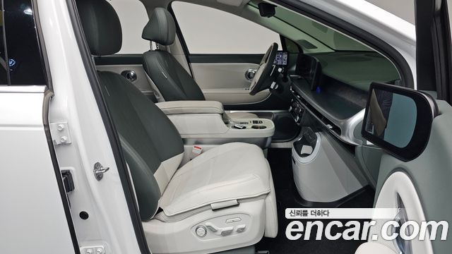 Hyundai Ioniq 9 Performance Type AWD 7-Seater Calligraphy 2025 — фото 26