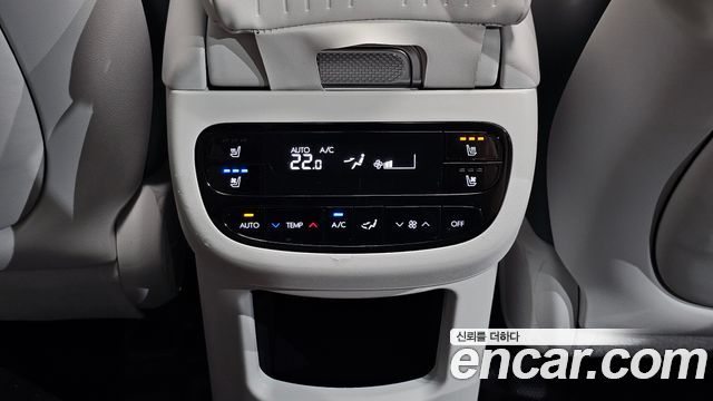 Hyundai Ioniq 9 Performance Type AWD 7-Seater Calligraphy 2025 — фото 29