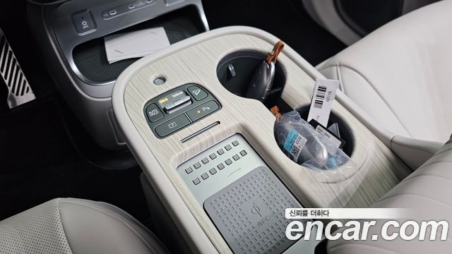 Hyundai Ioniq 9 Performance Type AWD 7-Seater Calligraphy 2025 — фото 30