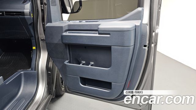 Kia PV5 Cargo Long Long Range Basic 2026 — фото 25