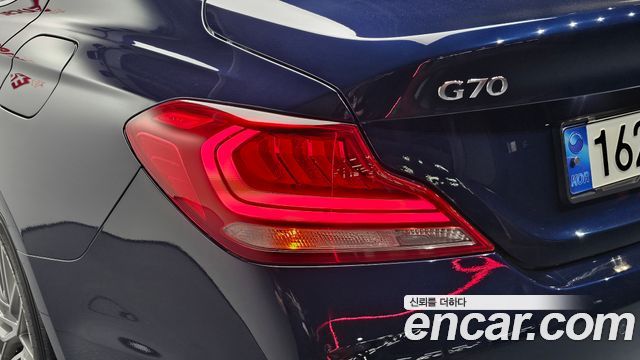 Genesis G70 2.0T AWD Elite 2019 — фото 23