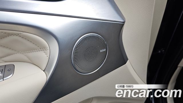 Genesis G70 2.0T AWD Elite 2019 — фото 30