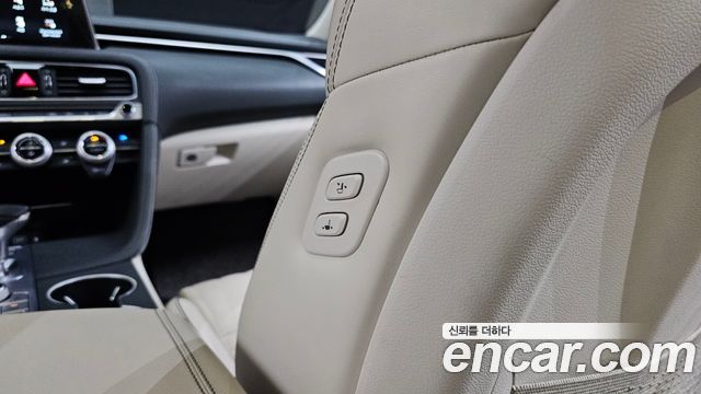 Genesis G70 2.0T AWD Elite 2019 — фото 32
