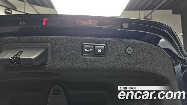 Genesis G70 2.0T AWD Elite 2019 — фото 36