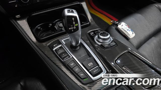 BMW 5 Series (F10) 528i xDrive 2013 — фото 9