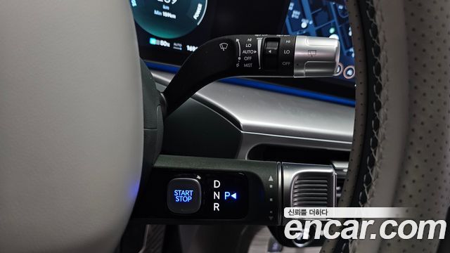Hyundai Ioniq 9 Performance Type AWD 6-Seater Calligraphy 2025 — фото 9