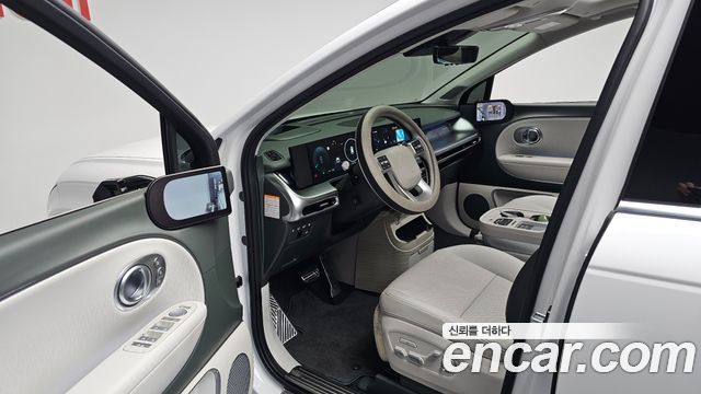Hyundai Ioniq 9 Performance Type AWD 6-Seater Calligraphy 2025 — фото 10