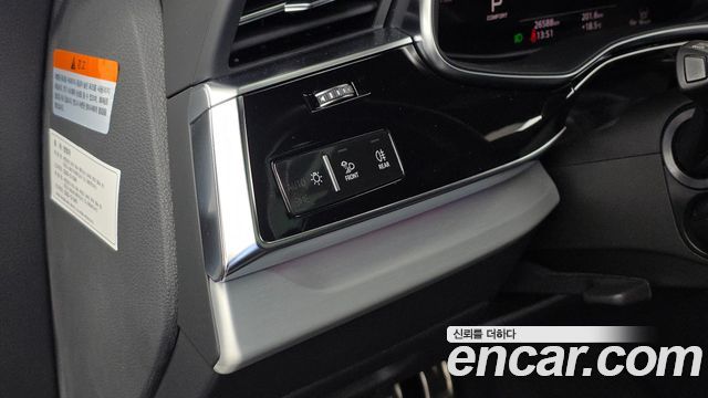 Audi Q7 (4M) 55 TFSI Quattro Premium 2022 — фото 34