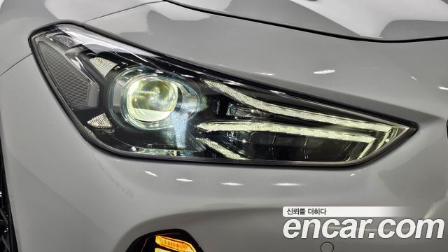 Genesis G70 2.0T AWD Supreme 2018 — фото 28