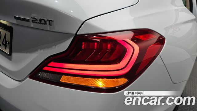 Genesis G70 2.0T AWD Supreme 2018 — фото 29