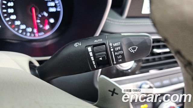 Genesis G70 2.0T AWD Supreme 2018 — фото 37
