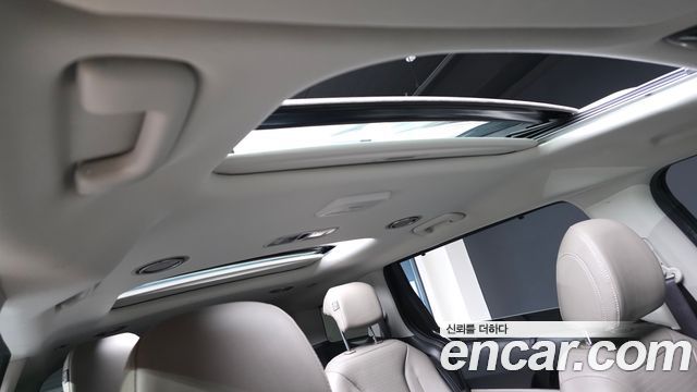 Kia Carnival (IV) HEV 9seater Signature 2025 — фото 18