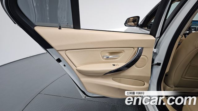 BMW 3 Series (F30) 320d 2015 — фото 25