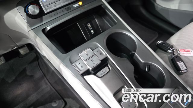 Hyundai Kona Electric Premium 2019 — фото 9