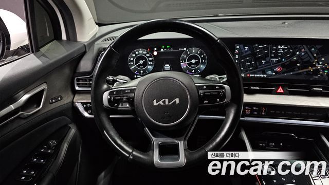 Kia Sportage (V) Gasoline 1.6 Turbo 2WD Signature 2023 — фото 13