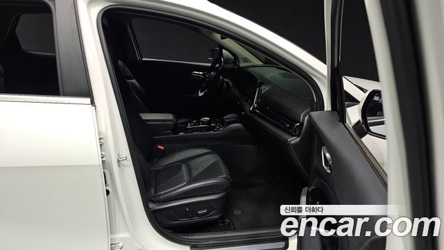 Kia Sportage (V) Gasoline 1.6 Turbo 2WD Signature 2023 — фото 26