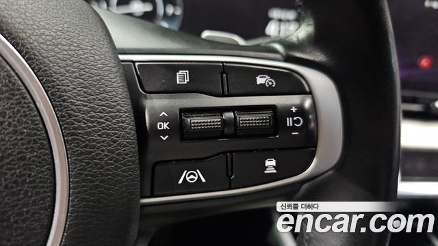 Kia Sportage (V) Gasoline 1.6 Turbo 2WD Signature 2023 — фото 33