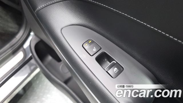 Hyundai Grandeur (IG) 2.5 Exclusice 2022 — фото 18