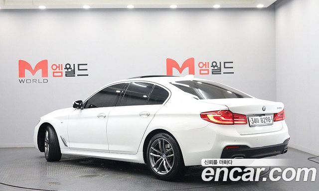 BMW 5 Series (G30) 520d xDrive M Sport Package Plus 2018 — фото 3