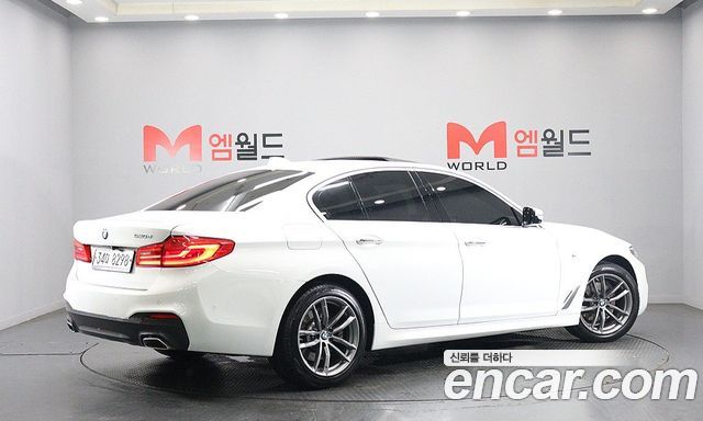 BMW 5 Series (G30) 520d xDrive M Sport Package Plus 2018 — фото 4