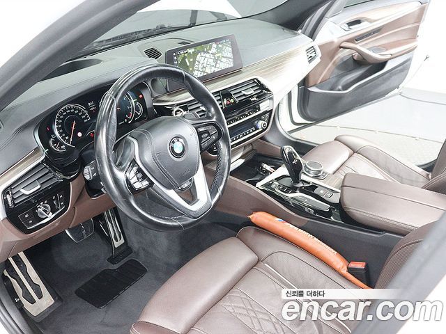 BMW 5 Series (G30) 520d xDrive M Sport Package Plus 2018 — фото 21