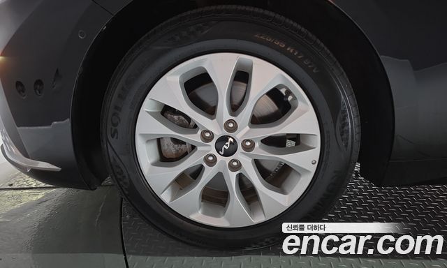 Kia K8 2.5 Gasoline 2WD Noblesse 2023 — фото 5