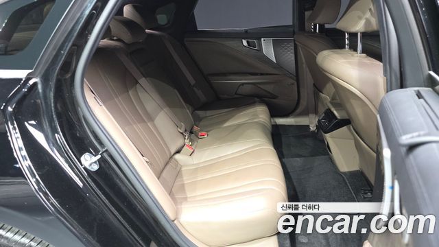 Kia K8 2.5 Gasoline 2WD Noblesse 2023 — фото 12