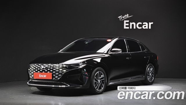 Hyundai Grandeur (IG) 3.0 LPi Rent Car Premium