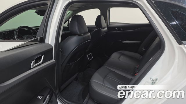Kia K5 (III) 2.0 Prestige 2020 — фото 16