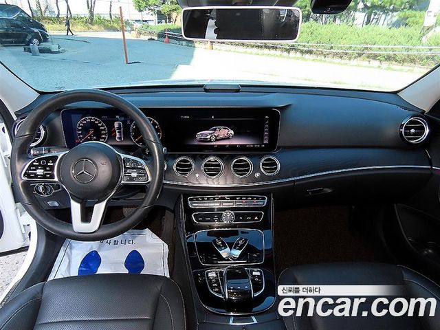 Mercedes-Benz E-Class (W213) E300 4MATIC Avnatgarde 2019 — фото 7