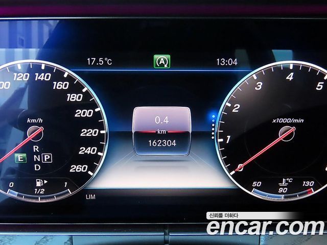 Mercedes-Benz E-Class (W213) E300 4MATIC Avnatgarde 2019 — фото 9
