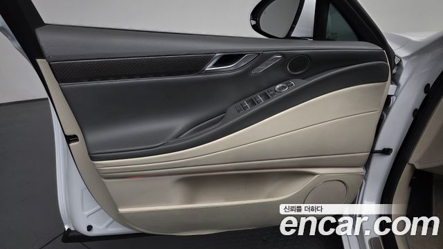 Genesis G80 (RG3) Gasoline 2.5 Turbo AWD 2025 — фото 24