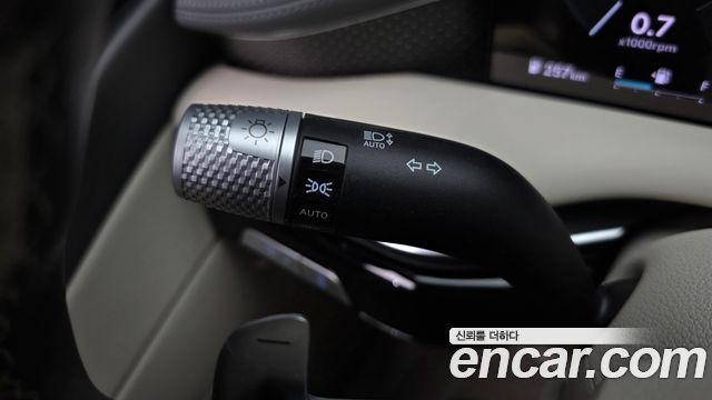 Genesis G80 (RG3) Gasoline 2.5 Turbo AWD 2025 — фото 32