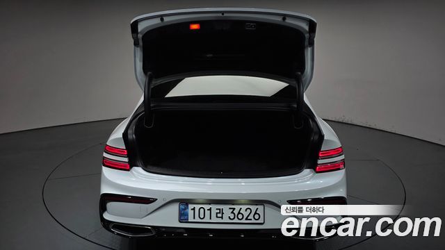 Genesis G80 (RG3) Gasoline 2.5 Turbo AWD 2025 — фото 37