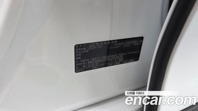 Genesis G80 (RG3) Gasoline 2.5 Turbo AWD 2025 — фото 39