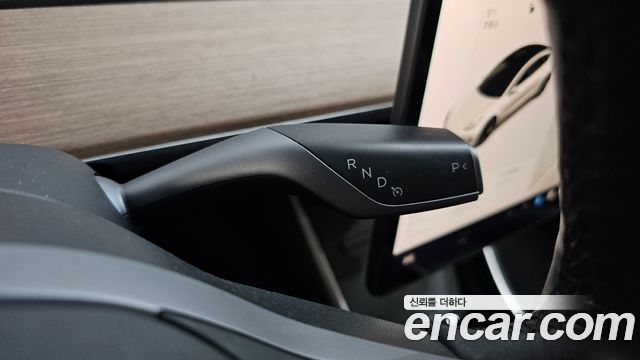 Tesla Model 3 Long Range AWD 2020 — фото 9