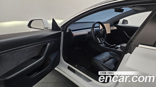 Tesla Model 3 Long Range AWD 2020 — фото 10