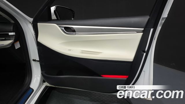 Hyundai Grandeur Hybrid (IG) Le Blanc 2023 — фото 24
