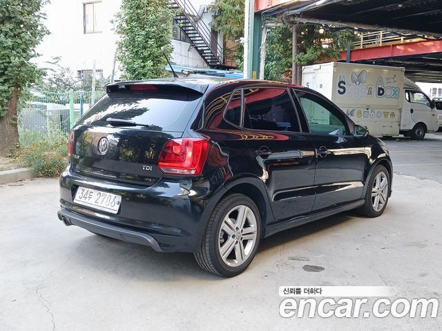 Volkswagen Polo 1.6 TDI R-Line 5th 2014 — фото 4