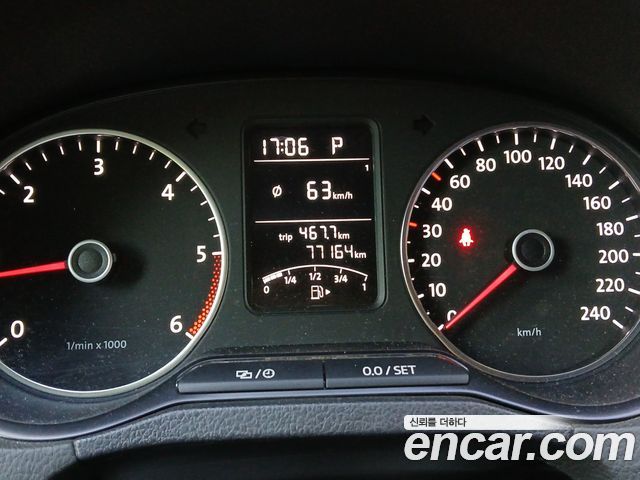 Volkswagen Polo 1.6 TDI R-Line 5th 2014 — фото 7