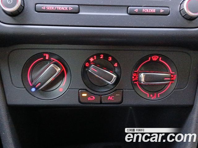 Volkswagen Polo 1.6 TDI R-Line 5th 2014 — фото 20