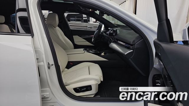 BMW 5 Series (G60) 520i M Sport 2026 — фото 15
