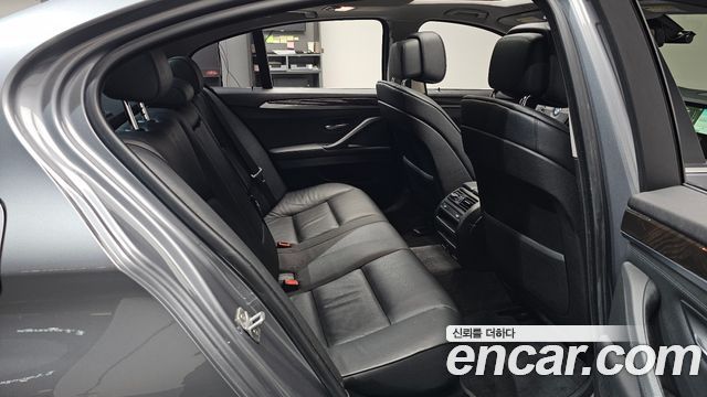 BMW 5 Series (F10) 528i 2013 — фото 12