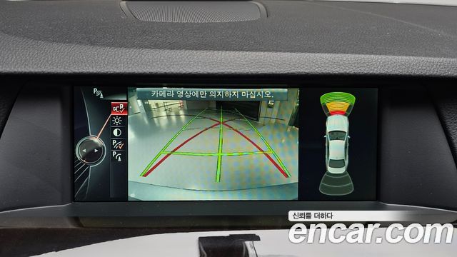 BMW 5 Series (F10) 528i 2013 — фото 16