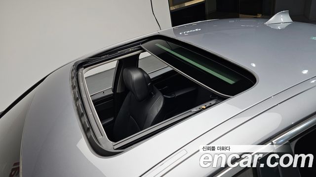 BMW 5 Series (F10) 528i 2013 — фото 33